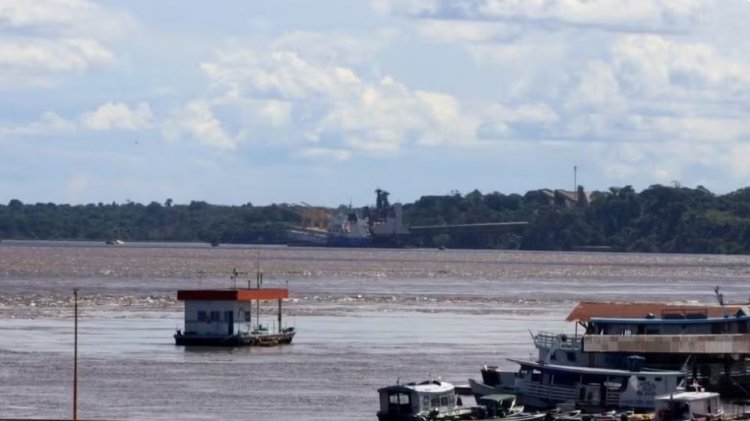 Lancha colide contra balsa no Rio Amazonas deixando dois mortos e três feridos