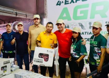 ExpoFest 2025: Prefeitura e deputado Thiago Abrahim entregam implementos e celebram R$ 4,5 milhões em investimentos no setor primário 