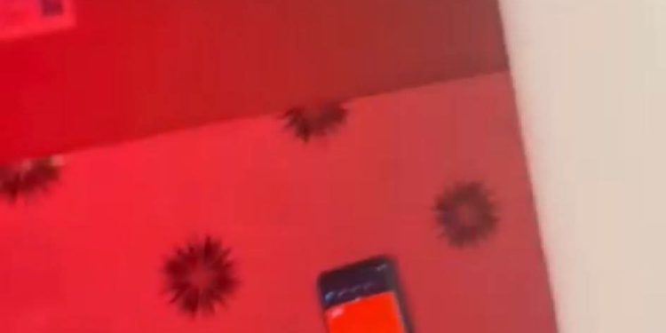 Em Maués, um vídeo gravado por uma mulher que descobriu uma traição está dando o que falar nas redes sociais. Veja o Vídeo;