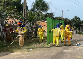 ‘Mutirão de Limpeza’ da Prefeitura de Itacoatiara chega ao bairro Nogueira Júnior e leva qualidade de vida para mais de 300 famílias