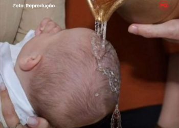 Um batizado realizado em Pinhalzinho, no Oeste de Santa Catarina, ganhou destaque nas redes sociais