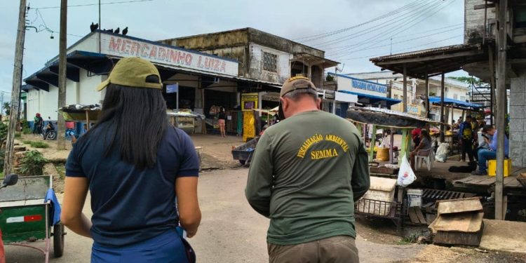 Em ação de Educação Ambiental, Prefeitura de Itacoatiara reforça combate à pesca predatória em feiras e mercados