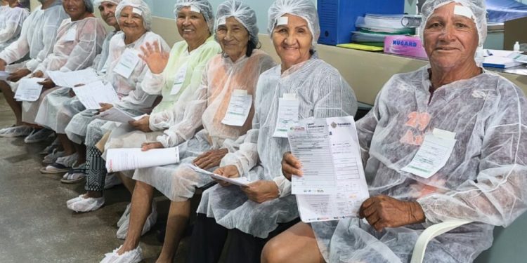 “Já estou enxergando cem por cento”: Prefeitura conclui 2ª etapa de cirurgias de catarata em Itacoatiara