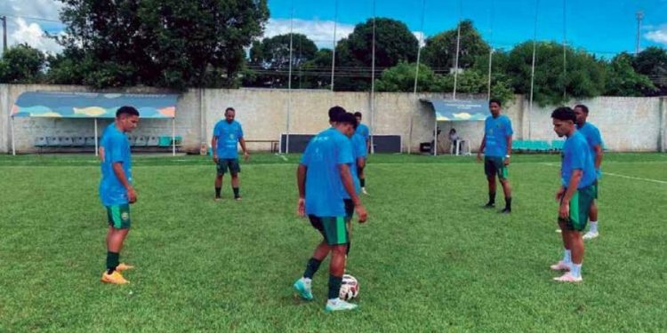 Itacoatiara FC enfrenta o Manauara por vaga na semifinal