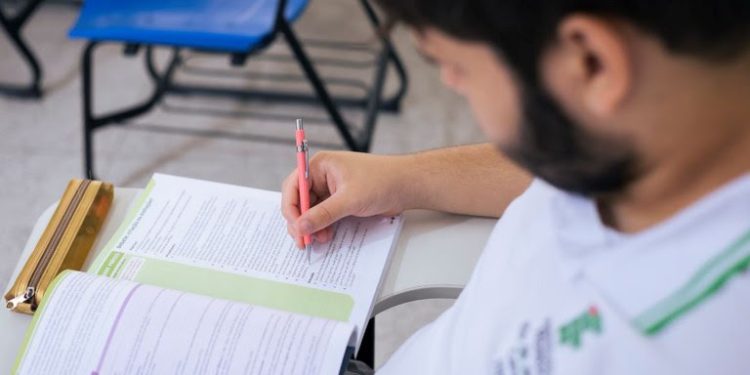 Sisu 2026 oferta 2,9 mil vagas no Amazonas, com destaque para Ufam e Ifam