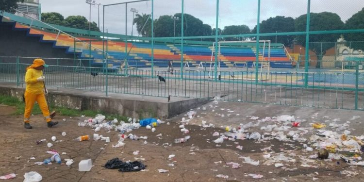 Após grande Carnaval, Prefeitura de Itacoatiara realiza força-tarefa e garante limpeza imediata da cidade