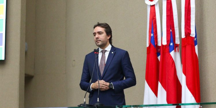 Com foco em saúde, educação e meio ambiente, Thiago Abrahim tem três leis sancionadas