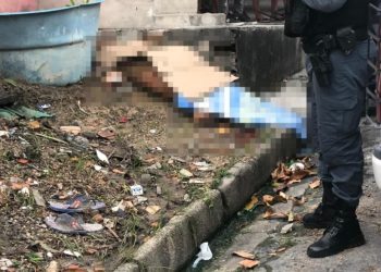 Homem é executado a tiros enquanto comia, na zona Leste de Manaus