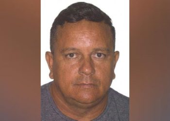 Naufrágio no AM: polícia procura comandante de lancha