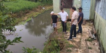 Prefeitura de Itacoatiara avança com ações de infraestrutura e realiza limpeza do Igarapé da Prainha