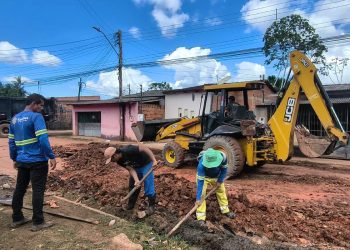 Prefeitura de Itacoatiara inicia obras de recuperação na Avenida Aquilino Barros para combater alagamentos