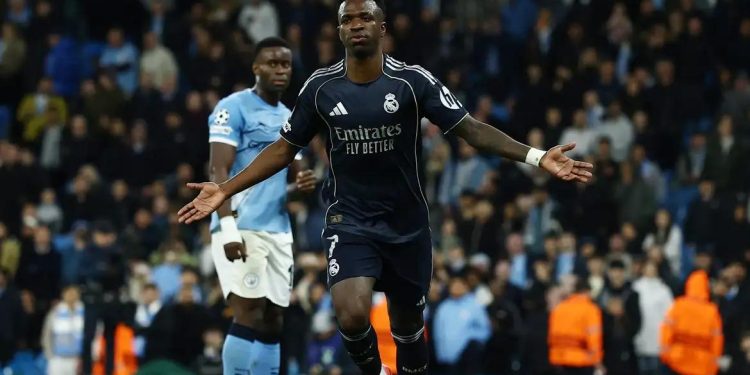 Real Madrid avança na Champions com 2 gols de Vinicius Júnior