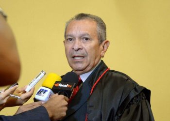 Após nove dias preso, desembargador aposentado Rafael Romano ganha direito a prisão domiciliar