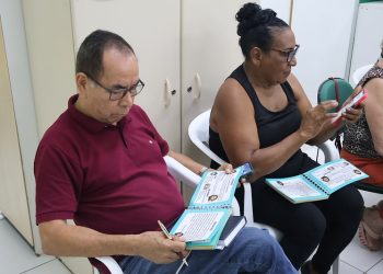 Projeto “Bê-á-bá Digital” leva letramento digital a idosos em Manaus