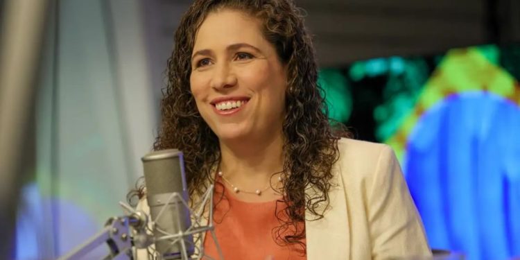 CPNU: mais de 3,6 mil aprovados devem tomar posse em maio, diz ministra