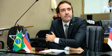 Projeto de lei de Thiago Abrahim propõe atendimento prioritário no AM para casos suspeitos de “varíola dos macacos”