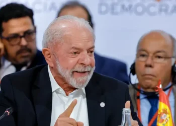 Lula defende fim da 6×1 e diz que ganhos não podem valer só para ricos