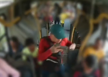 PROCURADOS: PC-AM divulga imagens de trio que assaltou ônibus em Manaus