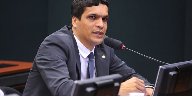 Cabo Daciolo oficializa pré-candidatura à Presidência pelo partido Mobiliza