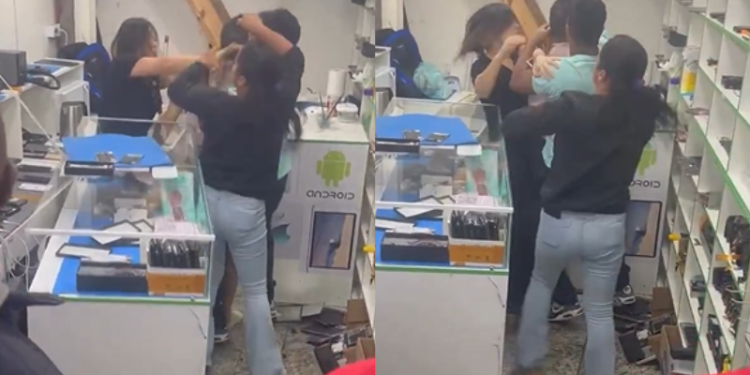 VÍDEO: casal de chineses apanha após chamar clientes de ‘macacos’