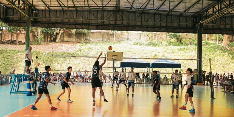 Com premiação em dinheiro, Copa Sesc de Vôlei segue com inscrições abertas