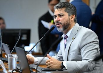 Vai à CCJ aumento de penas para crimes contra transportes aéreo e marítimo