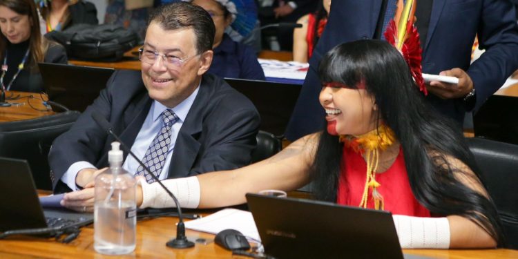 Senado aprova criação da Universidade Federal Indígena; Braga é o relator