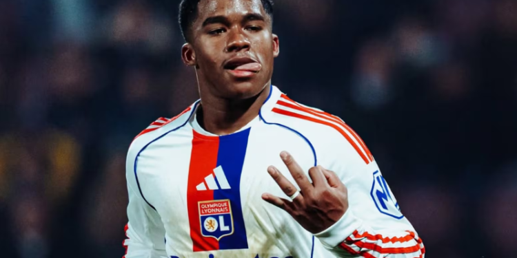 Endrick é criticado por técnico do Lyon após sequência negativa: “Espero mais”