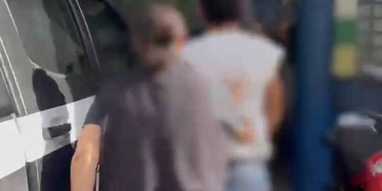 Adolescente é atraída por homem pela internet, desaparece e é abusada no AM