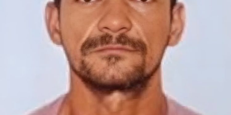 IML solicita ajuda para localizar família de homem que morreu em Manaus