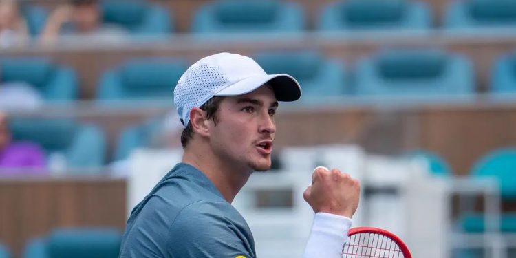 Fonseca vence mais uma e terá número 6 pela frente no ATP de Munique