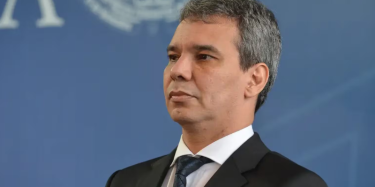 Ministro da Justiça confirma novas operações no caso do Banco Master