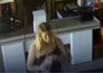 VÍDEO: por ciúmes, jovem ateia fogo em atendente e é presa; vítima morre