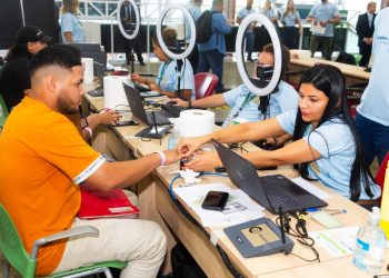 Mutirão ‘Registre-se!’ leva emissão gratuita de documentos a Manaus