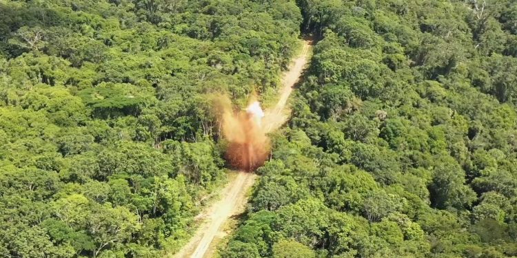 Operação interdita pistas clandestinas na Terra Indígena Yanomami