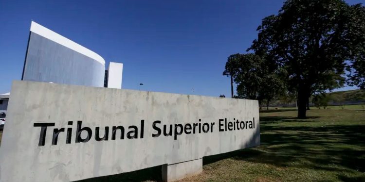 Janela de migração partidária termina nesta sexta-feira